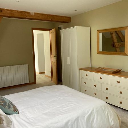 Lac De Lumiere. Relax With Rural Lakeside Living Herry 外观 照片