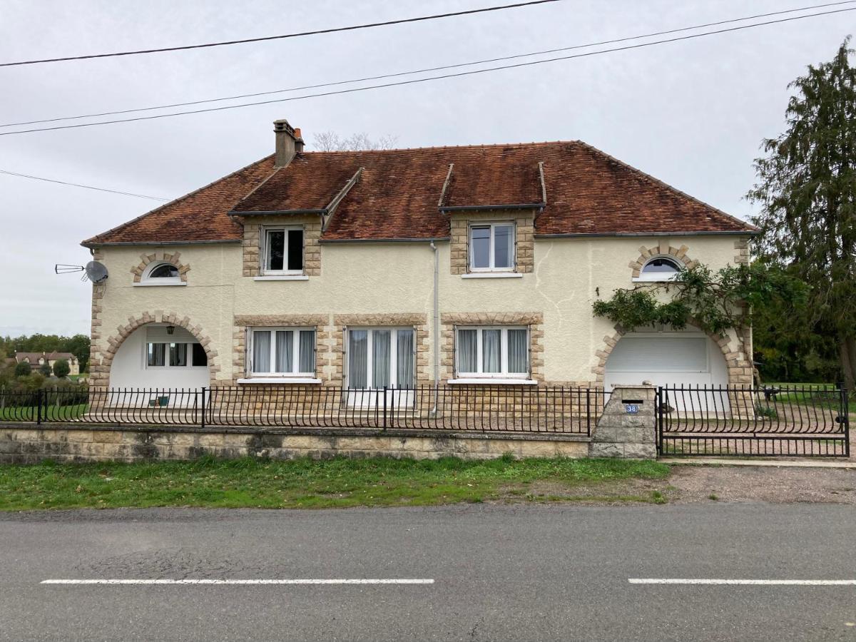 Lac De Lumiere. Relax With Rural Lakeside Living Herry 外观 照片